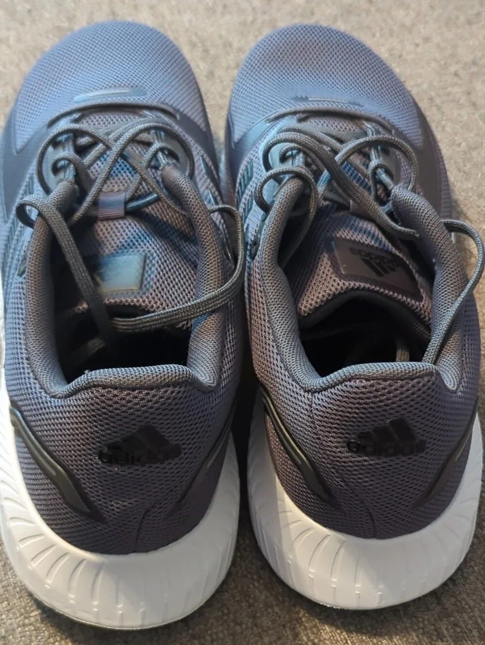 adidas lightweight athletic